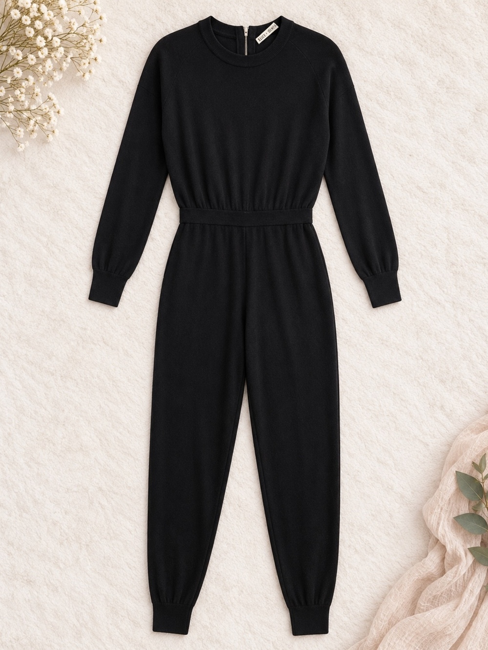 alice + olivia Black Long Sleeve Knit Jumpsuit XS Elegant